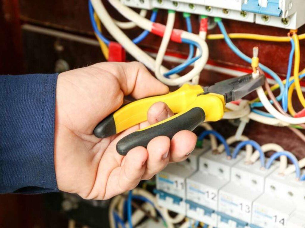 The Professional Electricians in Slough for Your Electric Problems